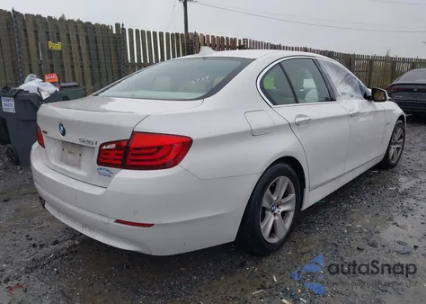 2013 BMW 528 Xi z USA, uszkodzony, nr VIN WBAXH5C54DD110492